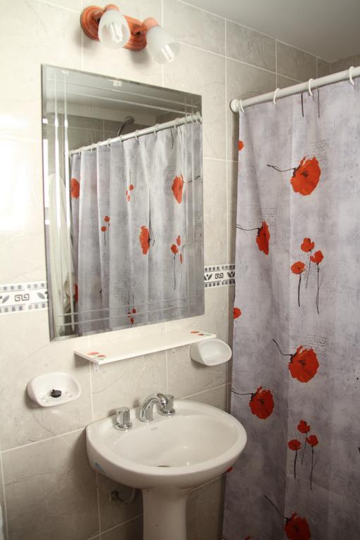 Departamento Espejo Leilighet San Carlos de Bariloche Rom bilde